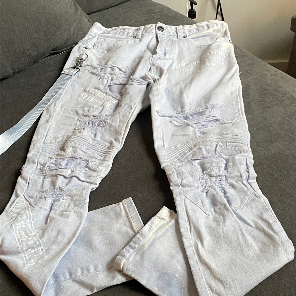 Stylish White Distressed Men's Jeans